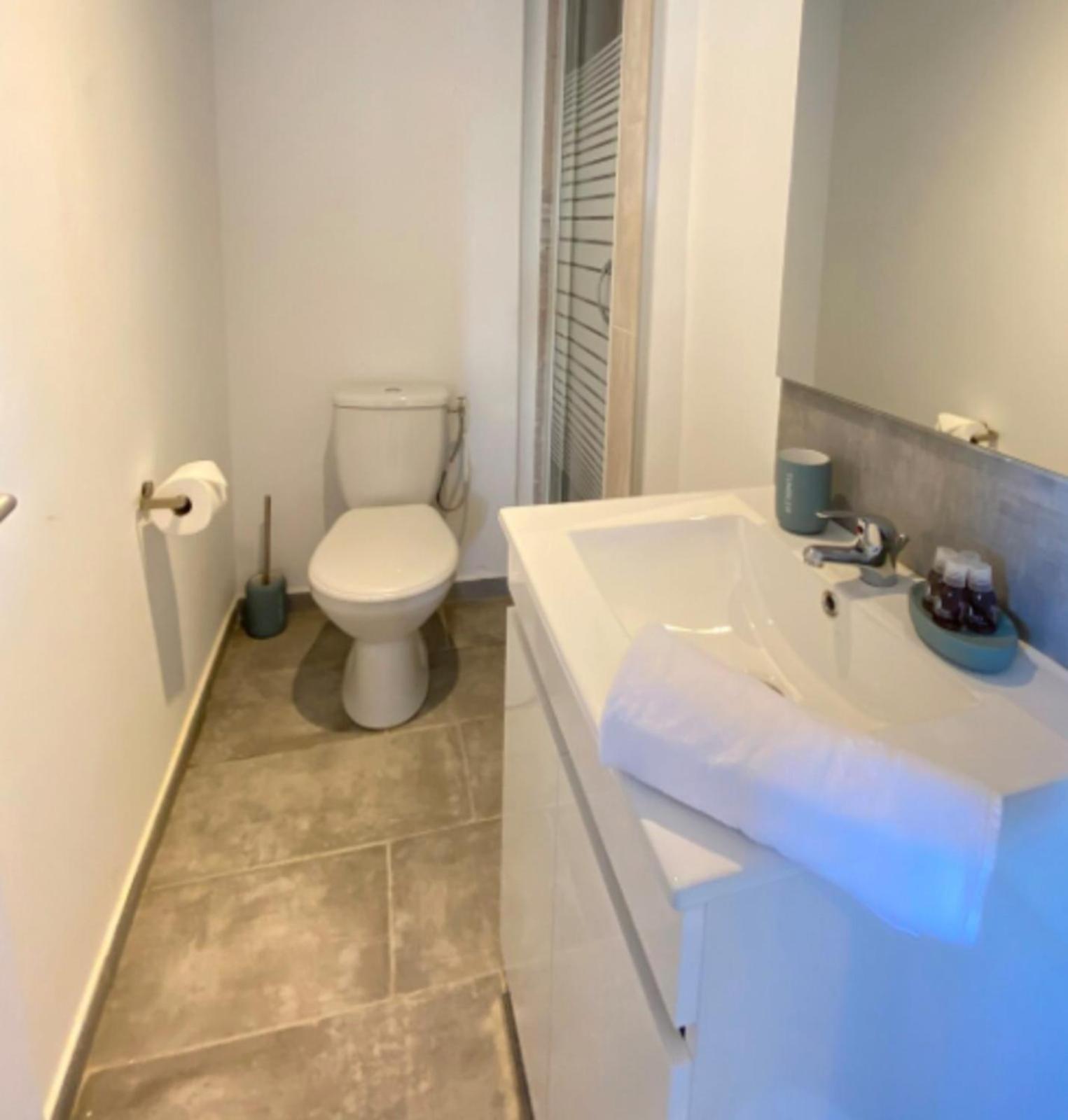 L'Escapade Marseillaise By Anderslocation -Wifi-Netflix Apartment Marseille Bagian luar foto